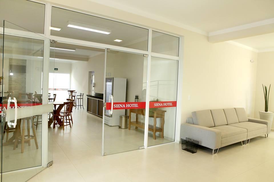 Siena Hotel Pederneiras 外观 照片